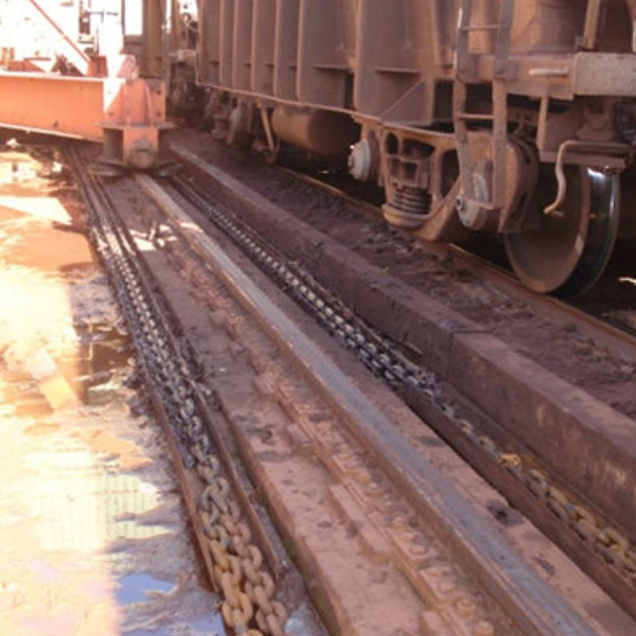 Rail Wagon Unloading System